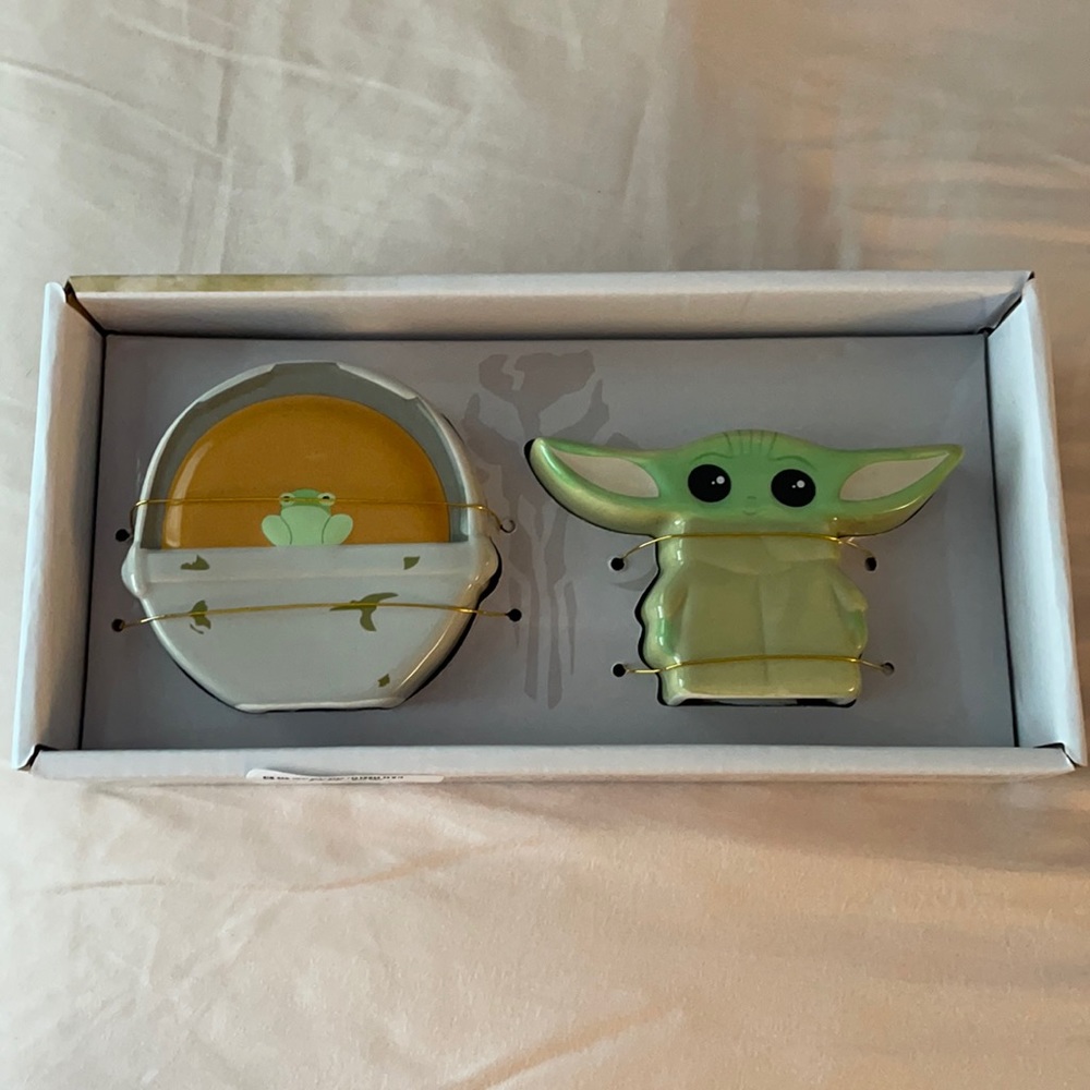 Star Wars Baby Yoda Salt & Pepper Shakers
